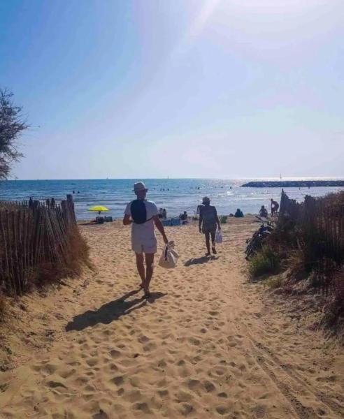 Studio Cosy Et Moderne Au Couchant Situe 150M De La Plage -Avec Parking Gratuit Prive - 25M2 - Climatise - Balcon - Wifi Gratuit La Grande-Motte Exterior foto